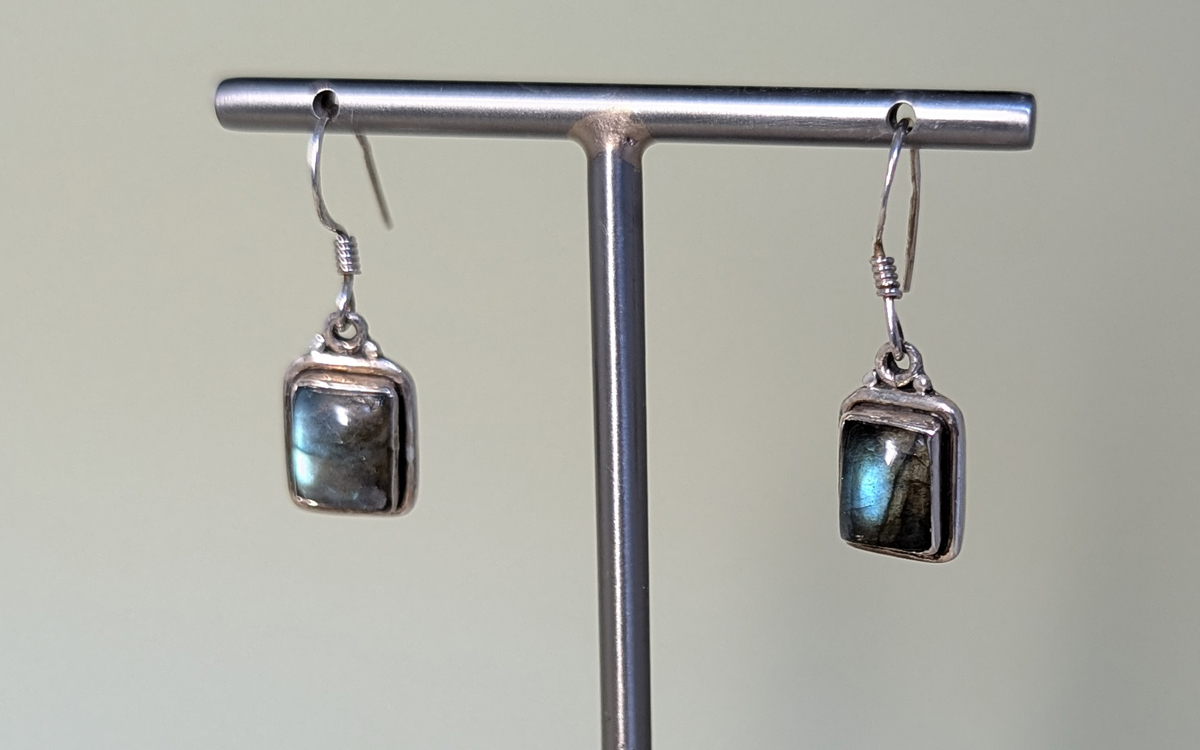 Boucles d'oreilles en Labradorite Boucles d'oreilles en Labradorite