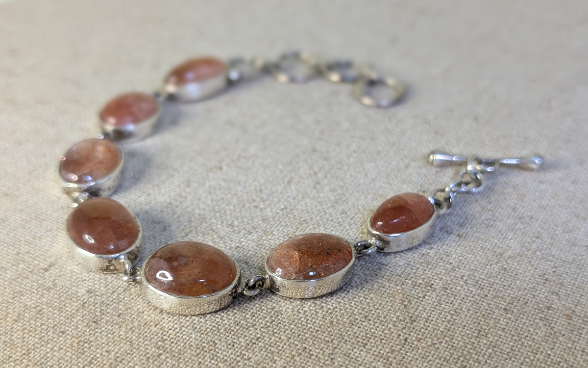 Bracelet en Pierre de Soleil